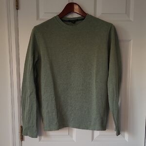 Banana Republic Men's Green Long Sleeve Tee